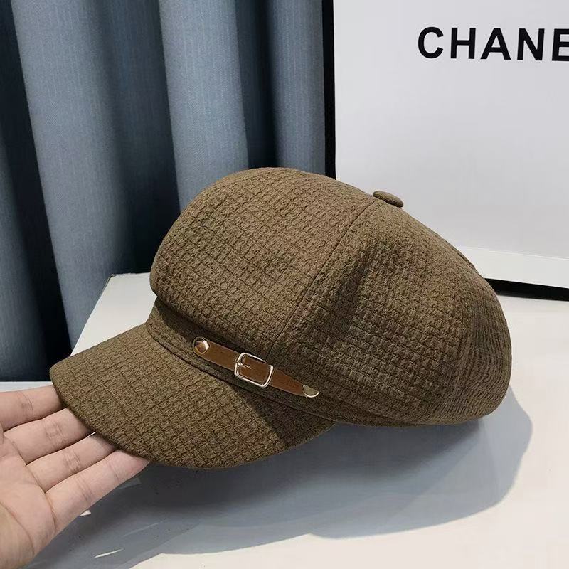Béret octogonal femme en acrylique – Boucle cuir