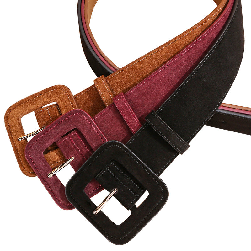 Ceinture large femme en cuir suédé mat – Boucle géométrique