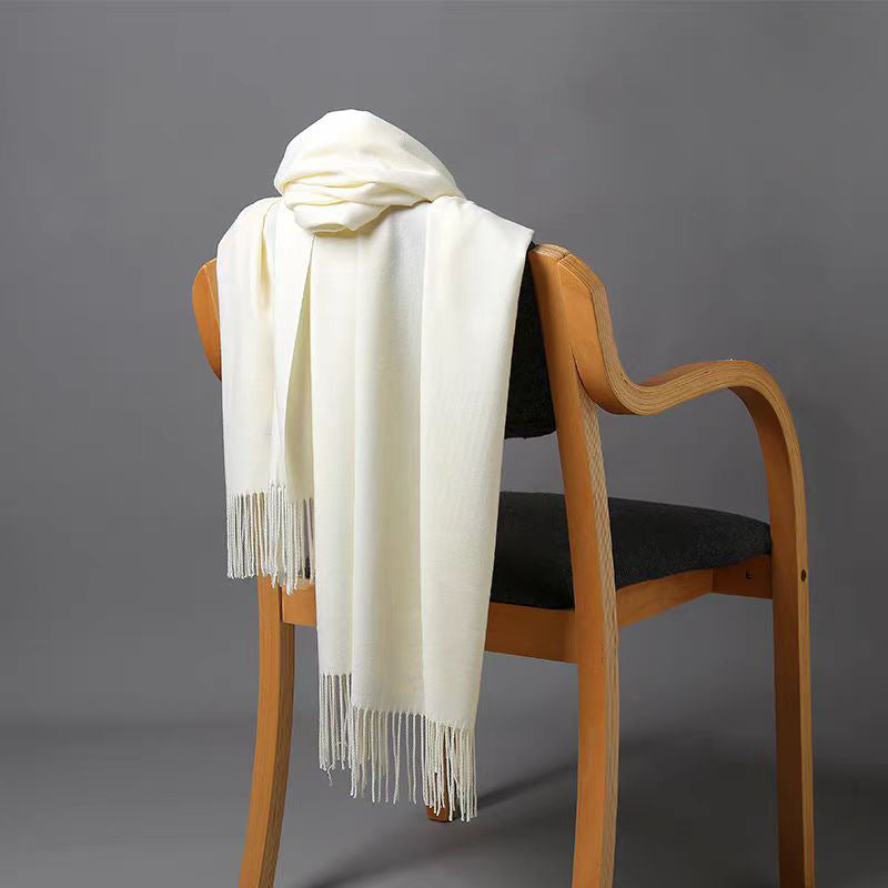 Écharpe longue effet cachemire à franges – Élégance hivernale